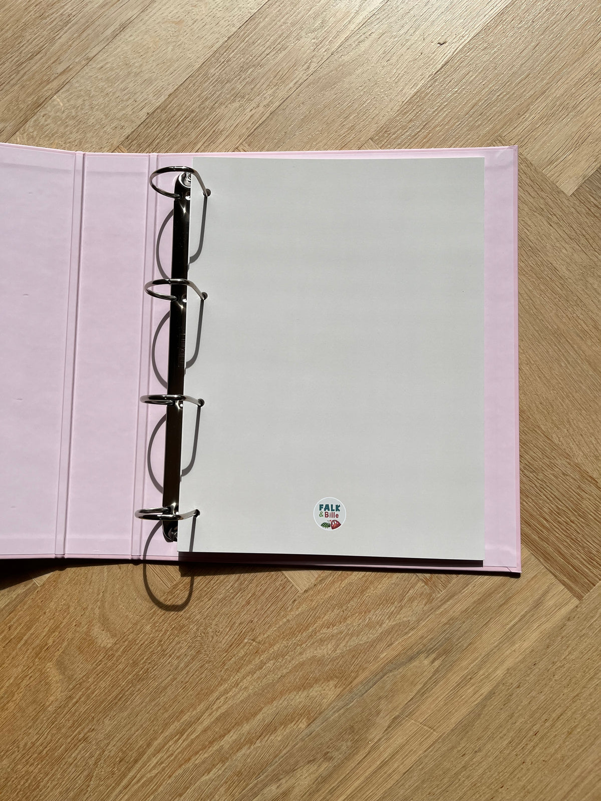 Ringbind Menu Ringbind » Få et ringbind til konfirmationsminderne her