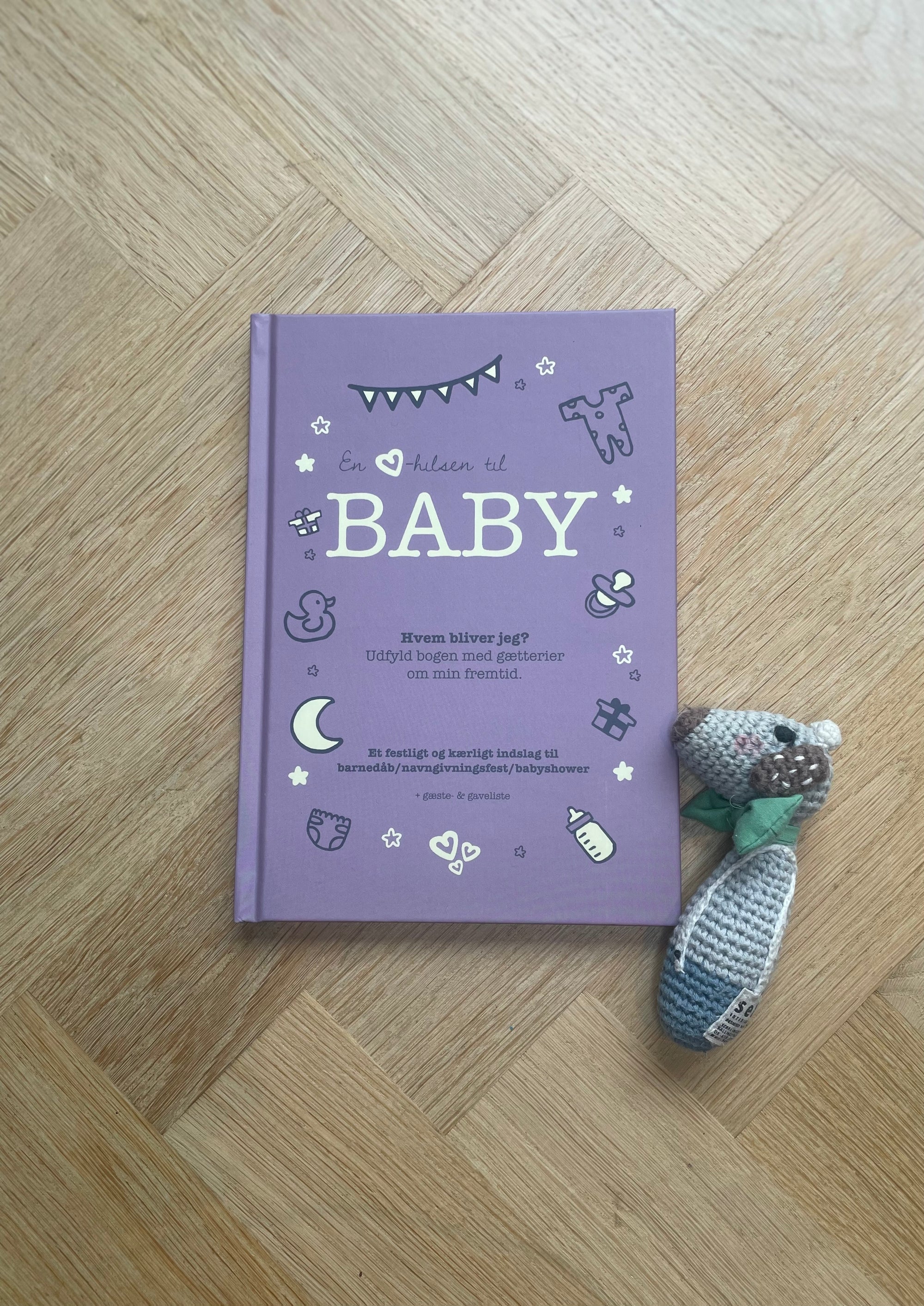 Babybog - En hjertelig hilsen til baby - lilla