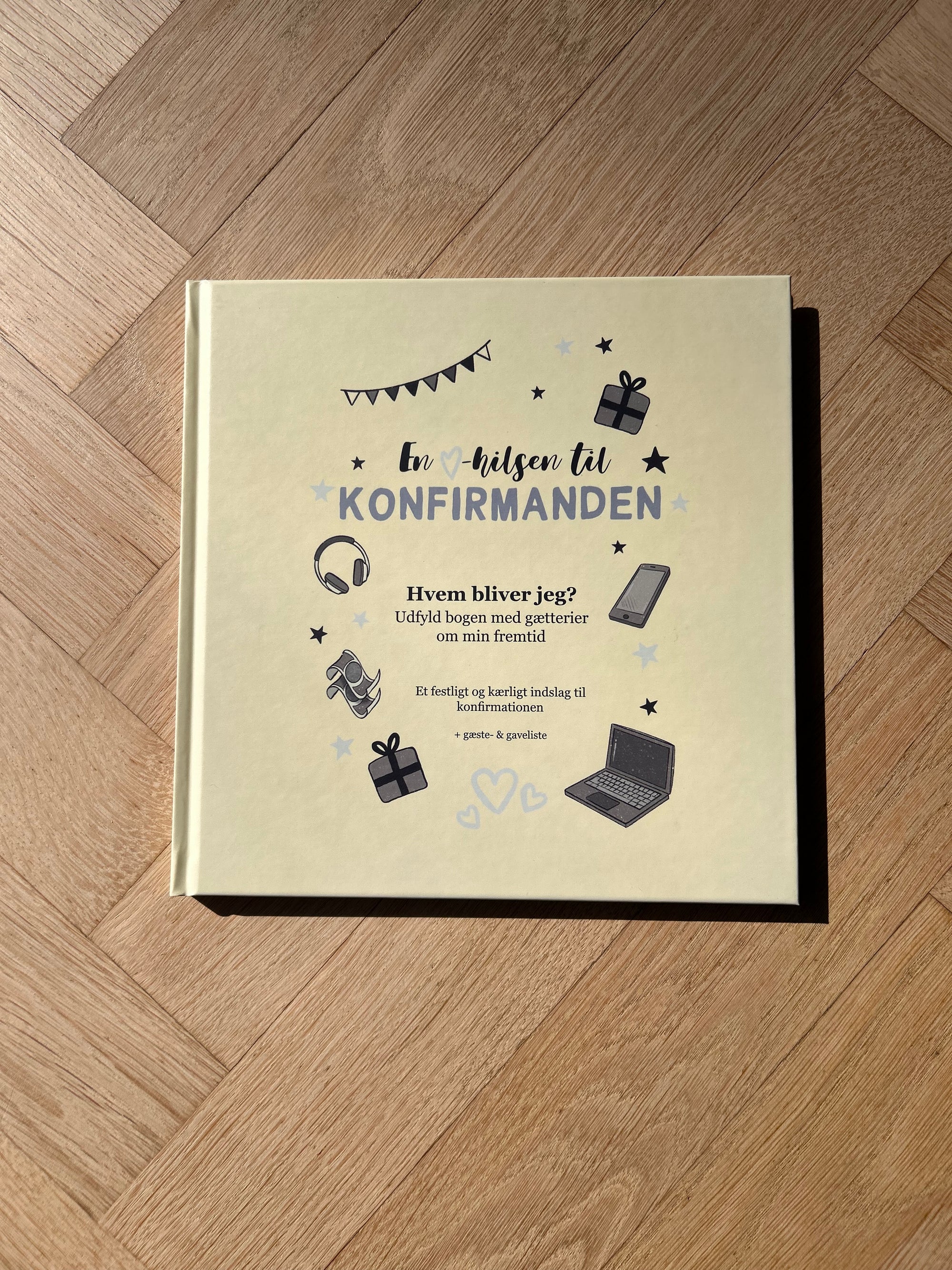 Gæstebog til konfirmanden - Pastel gul - Str. 21 x 21