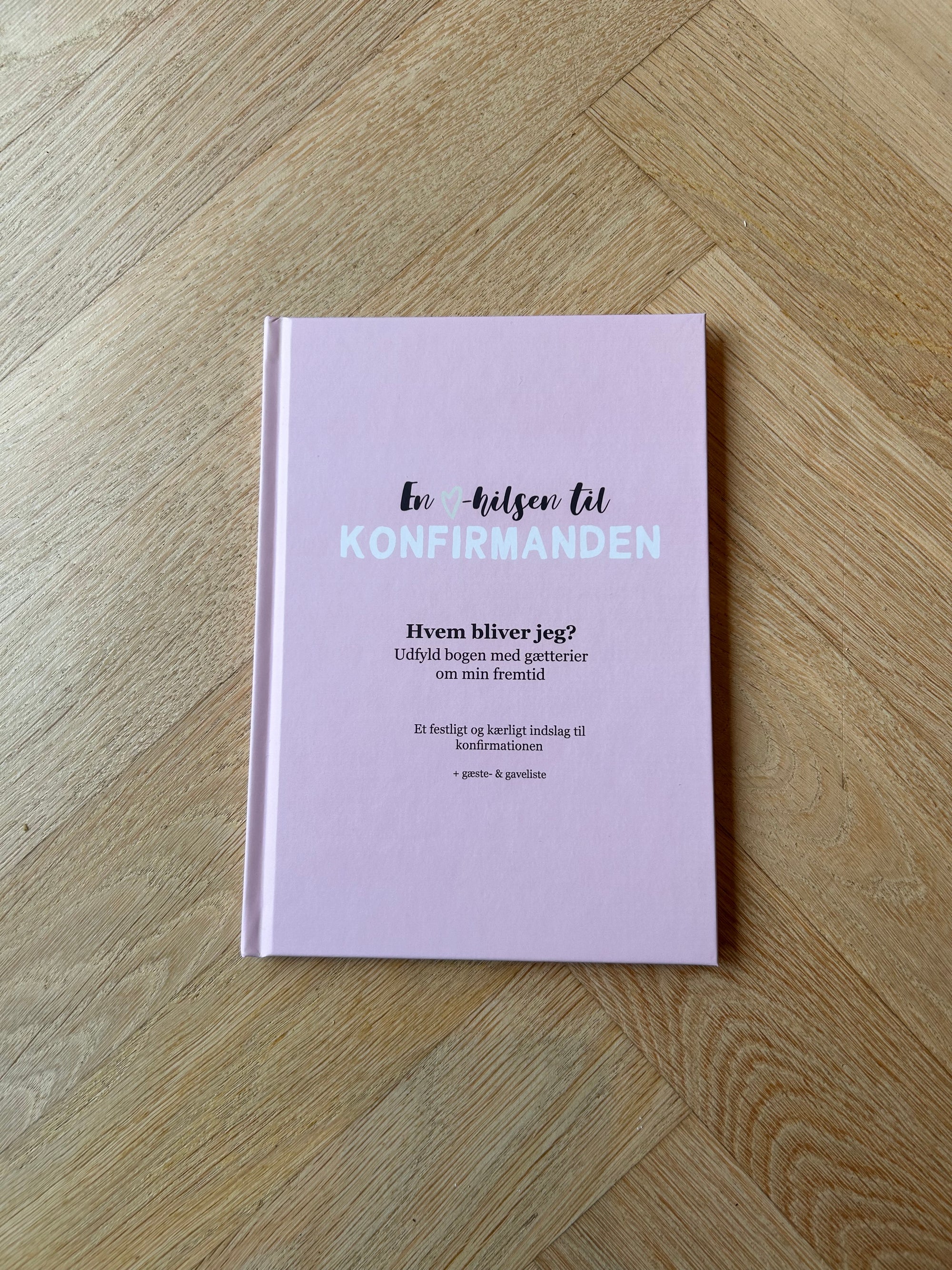 Gæstebog til konfirmanden - Rosa uden grafik